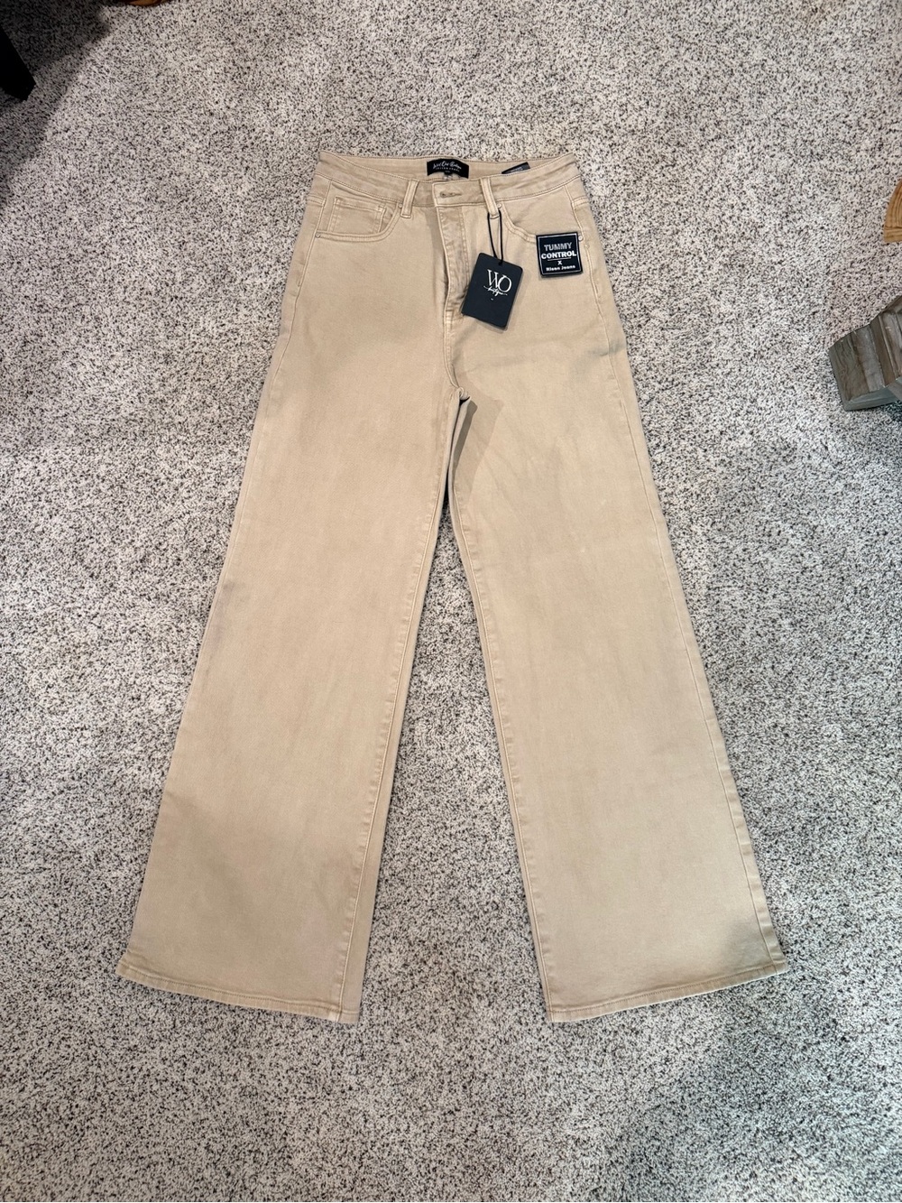 Wide Leg Women's Jeans in Beige